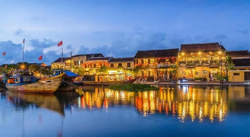 Riverside Pottery Village Hoi An