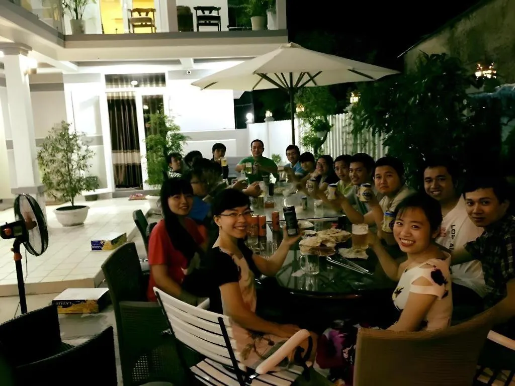 Riverside Pottery Village Hotel