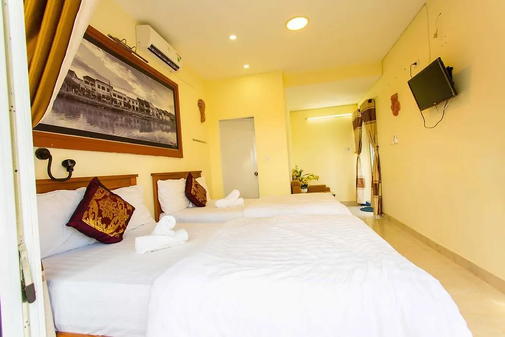 Riverside Pottery Village Hotel Hoi An