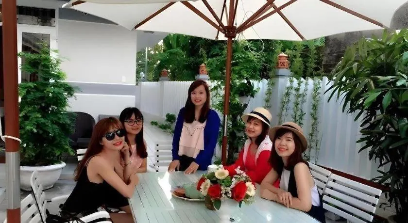 河畔陶器度假村 会安 酒店